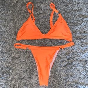 ORANGE TRIANGLE BIKINI